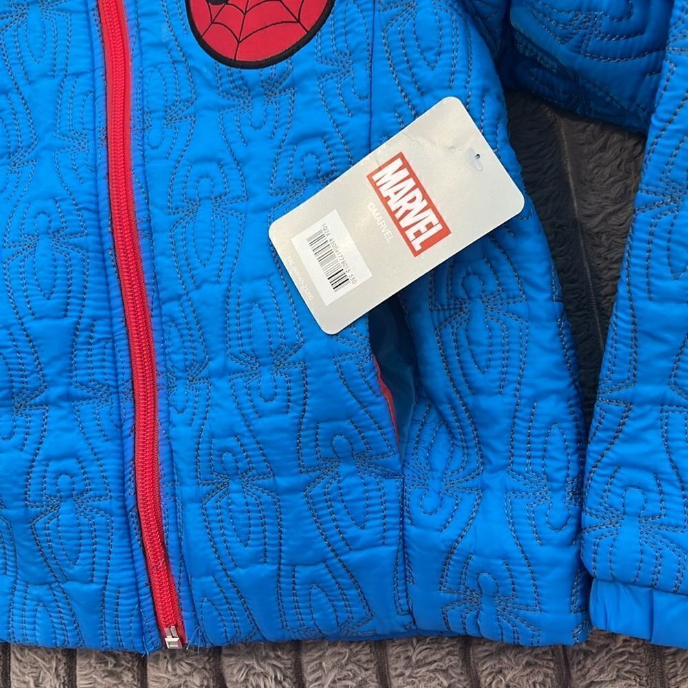 Marvel Spider Man Jacket - Picture 4 of 7